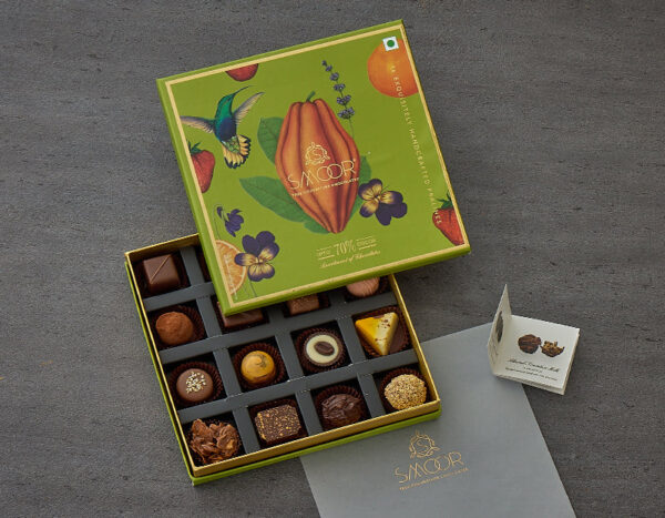 Smoor - LUXURY CHOCOLATES BOX OF 16
