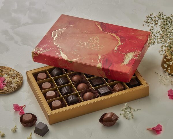 Smoor - LUXE TREAT BOX OF 24