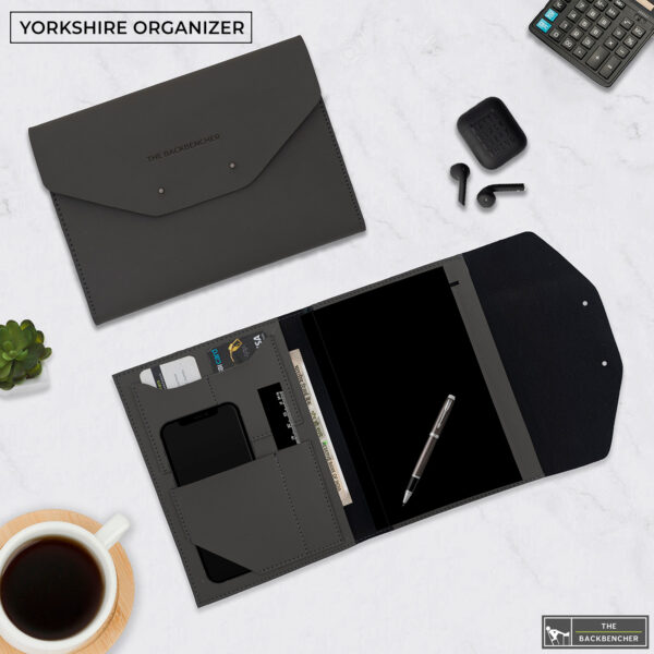 THE BACKBENCHER - YORKSHIRE NOTEBOOK ORGANIZER (grey)
